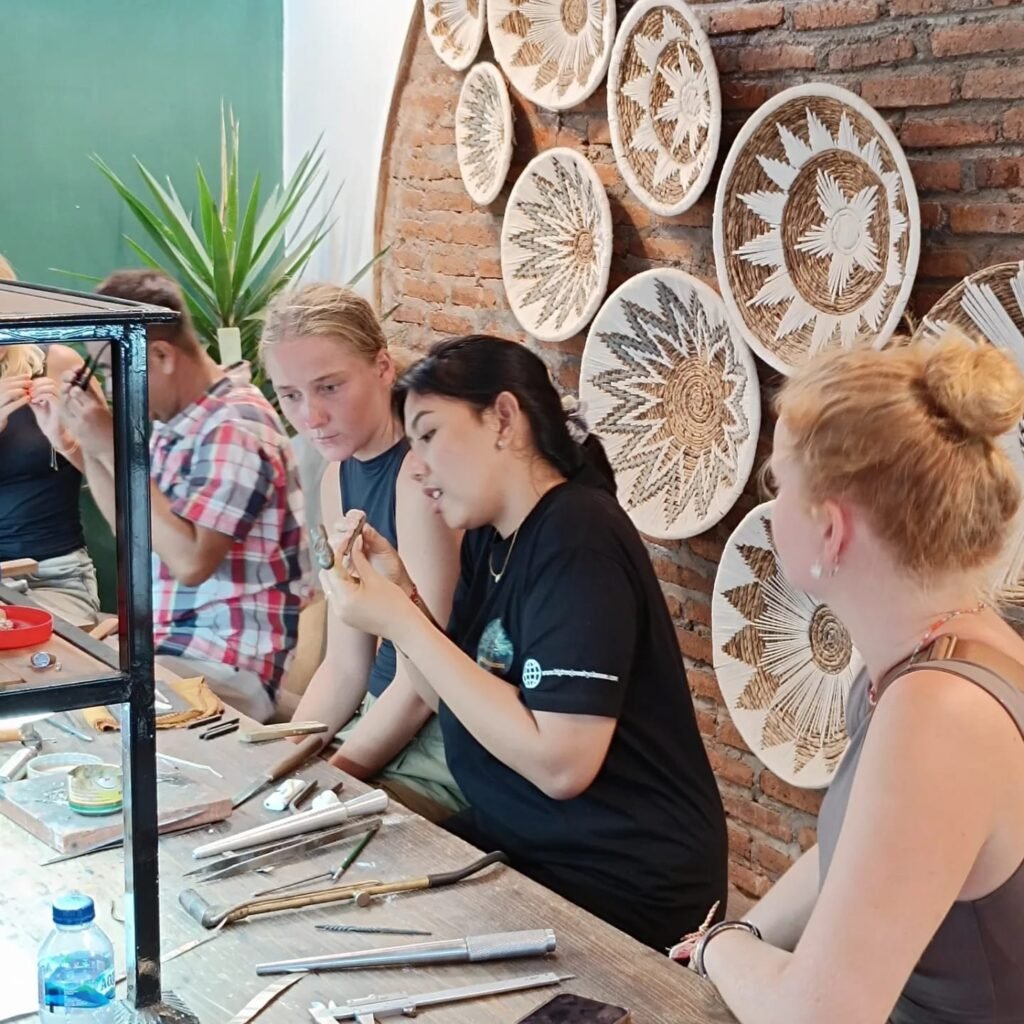 handmade jewelry workshop in Canggu